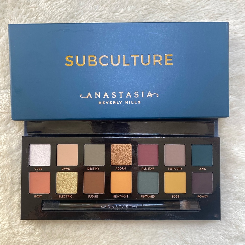 Subculture Eyeshadow Palette